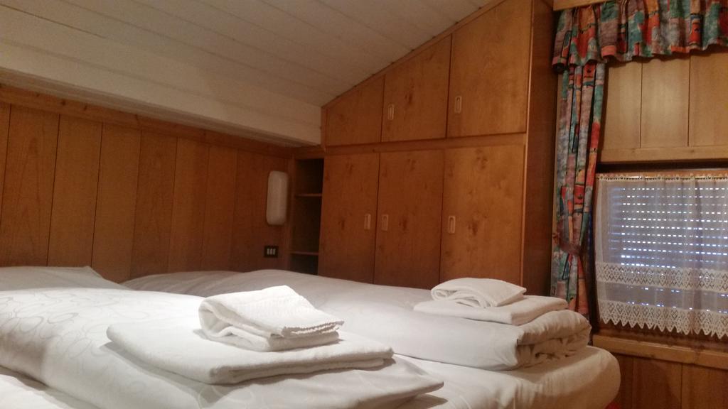 Chalet Belvedere Arabba Chambre photo